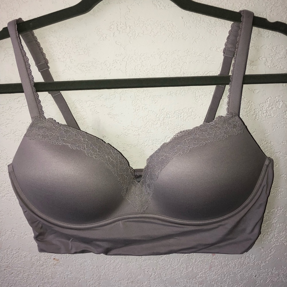 Padded wireless Bra